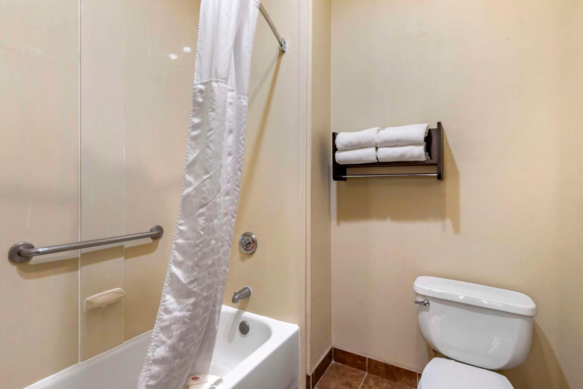 Comfort Suites Clovis Εξωτερικό φωτογραφία